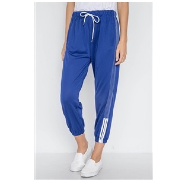 Blue & White Sporty Mid-Rise Joggers Pants L/XL - Picture 2 of 13